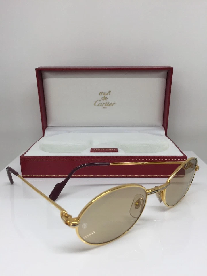 Nuevas gafas de sol vintage Cartier Saint Honore serie limitada con zafiro años 80 49 mm Foto 3 de 4