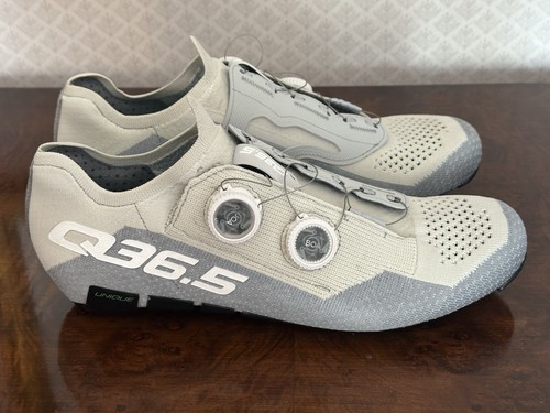 Q36.5 Dottore Clima Road Shoes, Ice Grey, 43, Used For 6 hours only.
