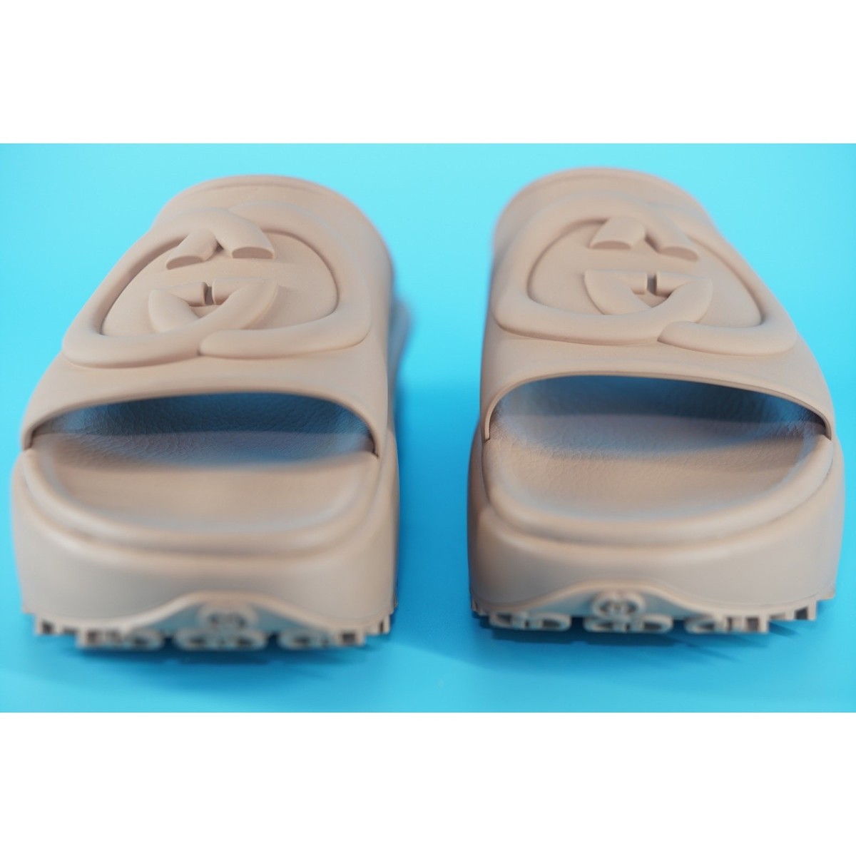 Gucci Miami GG Logo Rubber Slide Platform Mule Sandals Size 39 New