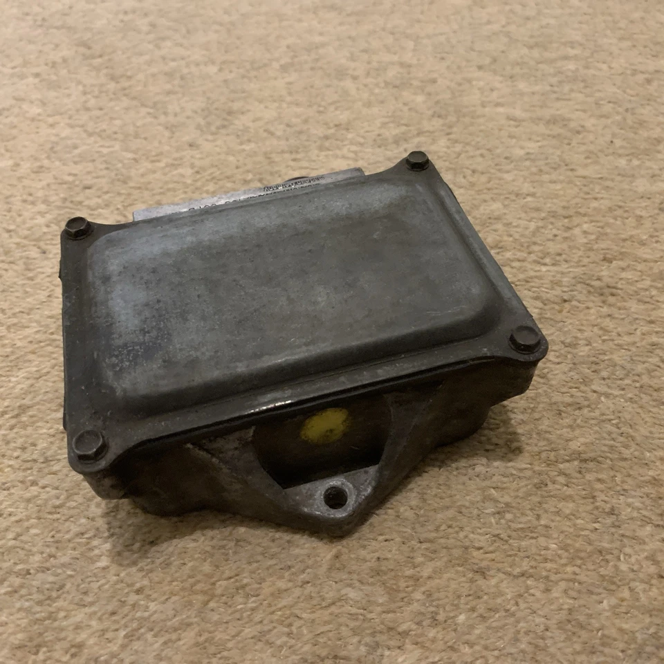 Mercedes R107 SL W116 W123 W126 W460 Ignition Control Unit Bosch 0277100001B - Image 4 of 4