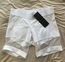 Michi Psyloque 6” Shorts - Medium