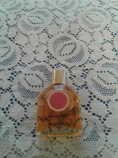 Divine Folie Jean Patou perfume - a fragrance for women 1933