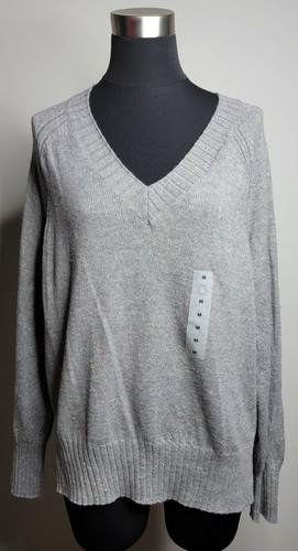 V-neck Rainbow Dot Sweater Gray 