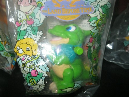 The Land Before Time "Complete 6 Toy Set Plus Booklet" NIP Burger King 1997 - Bild 4 von 9