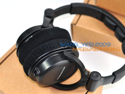 Velour Replacement Cushion For Premium Hi-Fi DJ Style Over-the-Ear Pro Headphone