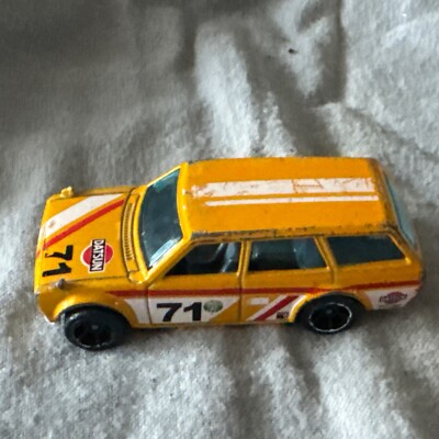 Hotwheels'71 DATSUN 510 WAGON yellow HOT WHEELS '71 Datsun