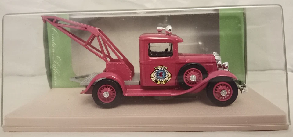 Eligor 1087 ford v8 1934 service depannage Mint In Box/Case Never Played With - Image 3 of 4