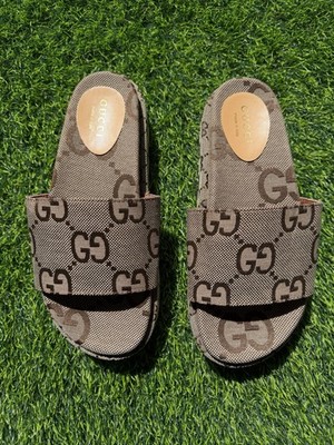 Gucci Angelina Maxi GG Logo Women's Platform Slide Sandals Size 8.5/ 39 