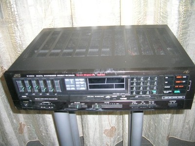 Super A Receiver JVC R-X 350 VB, 2 x 60 Watt, 8 Ohm, mit Equalizer.