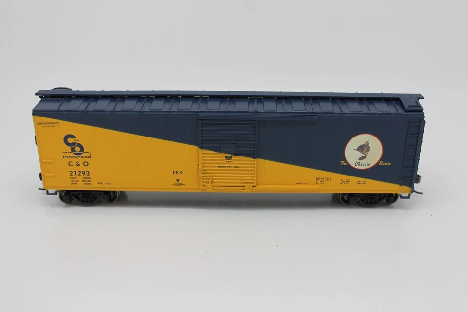 ATHEARN HO RTR 70779 C&O 50' SINGLE DOOR BOXCAR ROAD NO. 21293 - Image 2 of 4