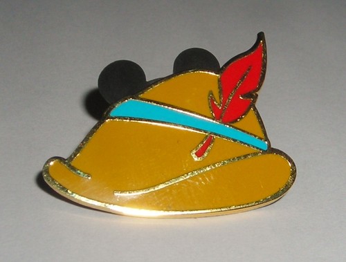 DISNEY PINOCCHIO HAT PIN BACK | eBay
