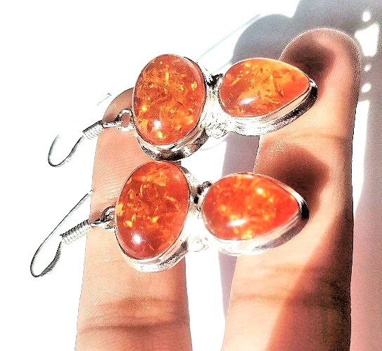 Pendientes de joyería hechos a mano de plata de ley 925 con piedras preciosas de ámbar báltico (creados en laboratorio) Foto 2 de 4