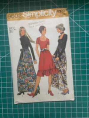 retro style dress to impress Jeans And Denim Outfits | by Sophia Stardust Softiethe retro Dress to Impress Retro Style: