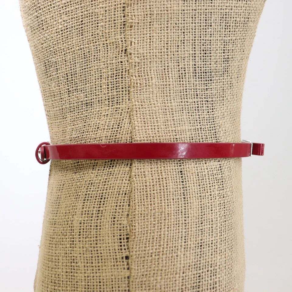 White House Black Market Dress Belt Women XS Red Patent Leather Bow Silver Tone - Image 3 of 4