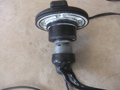Lewmar 68001256 CHSX Black Deck Switch, Open Lid / New old stock