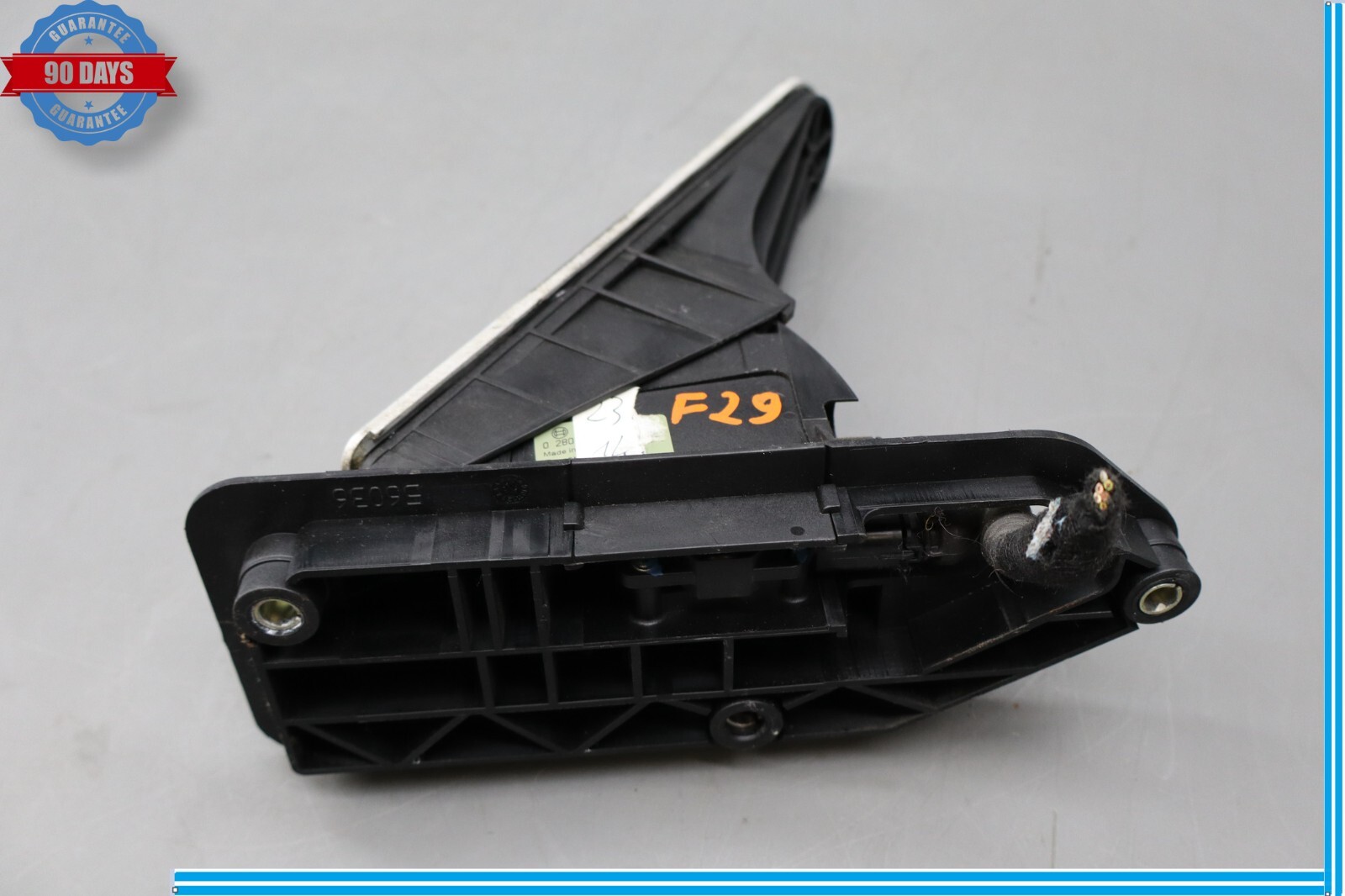 03-08 Maserati Quattroporte M139 Front Gas Accelerator Speed Pedal W/ Pad Oem
