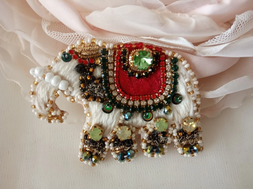 Broche Textil Elefante Indio Elegante Joyería Bordada Animal Regalo Navidad Foto 3 de 4