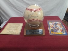 Ken Griffey Jr Autograph Baseball W/ Custom Nameplated Display  COA Score Board 