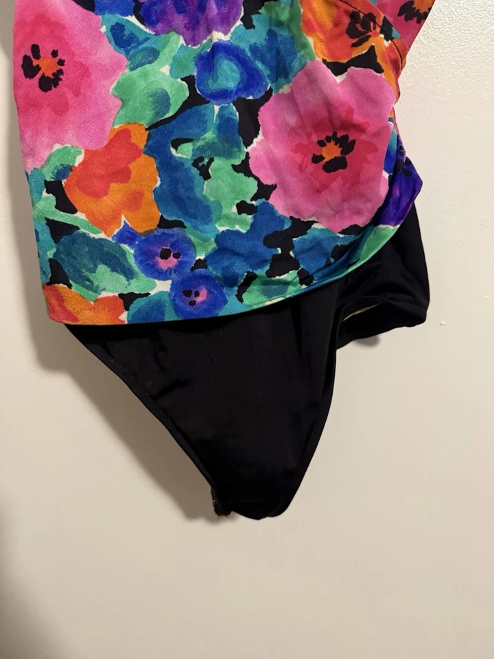 Traje de baño vintage Lands End de una pieza multicolor floral envolvente bikini talla 12 C Foto 3 de 4