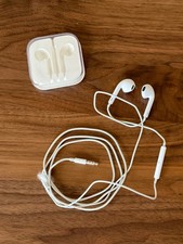 Apple EarPods In Ear Canal Headset - White MNHF2AM/A