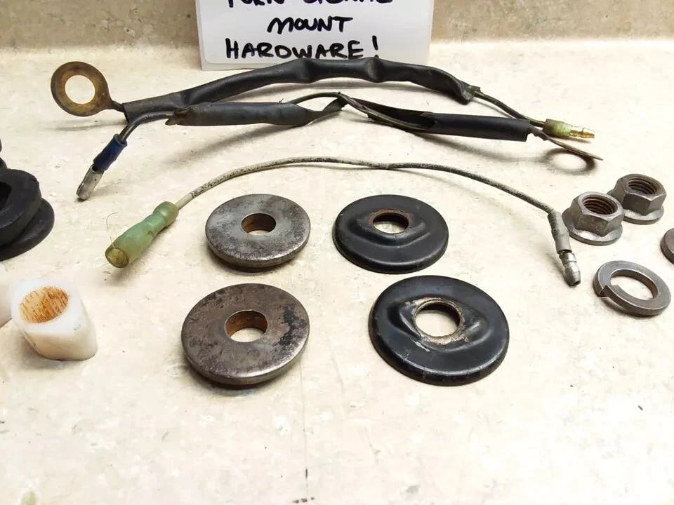 1982 Kawasaki KZ 750 KZ750-N Spectre Rear Turn Signal Flasher Hardware PJ-10 - Image 3 of 4