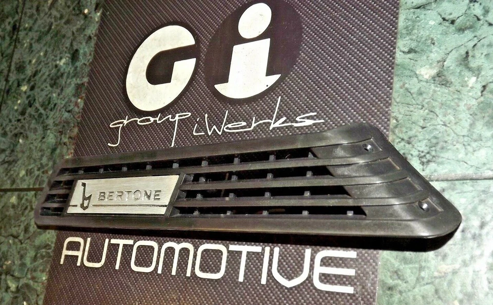 OEM 74-83 USDM Fiat X1/9 X19 2 puertas exterior pilar bertone ventilación embellecedor L Foto 2 de 4