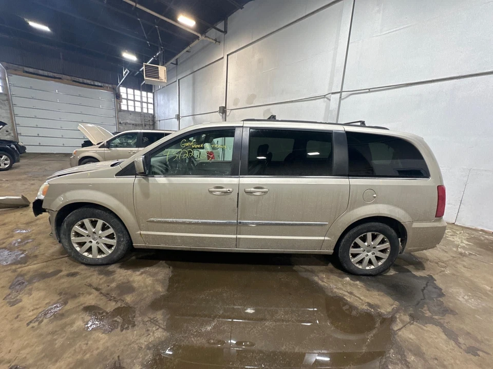 Used Rack and Pinion Assembly fits: 2013 Chrysler Town & country  Grade C Foto 4 de 4