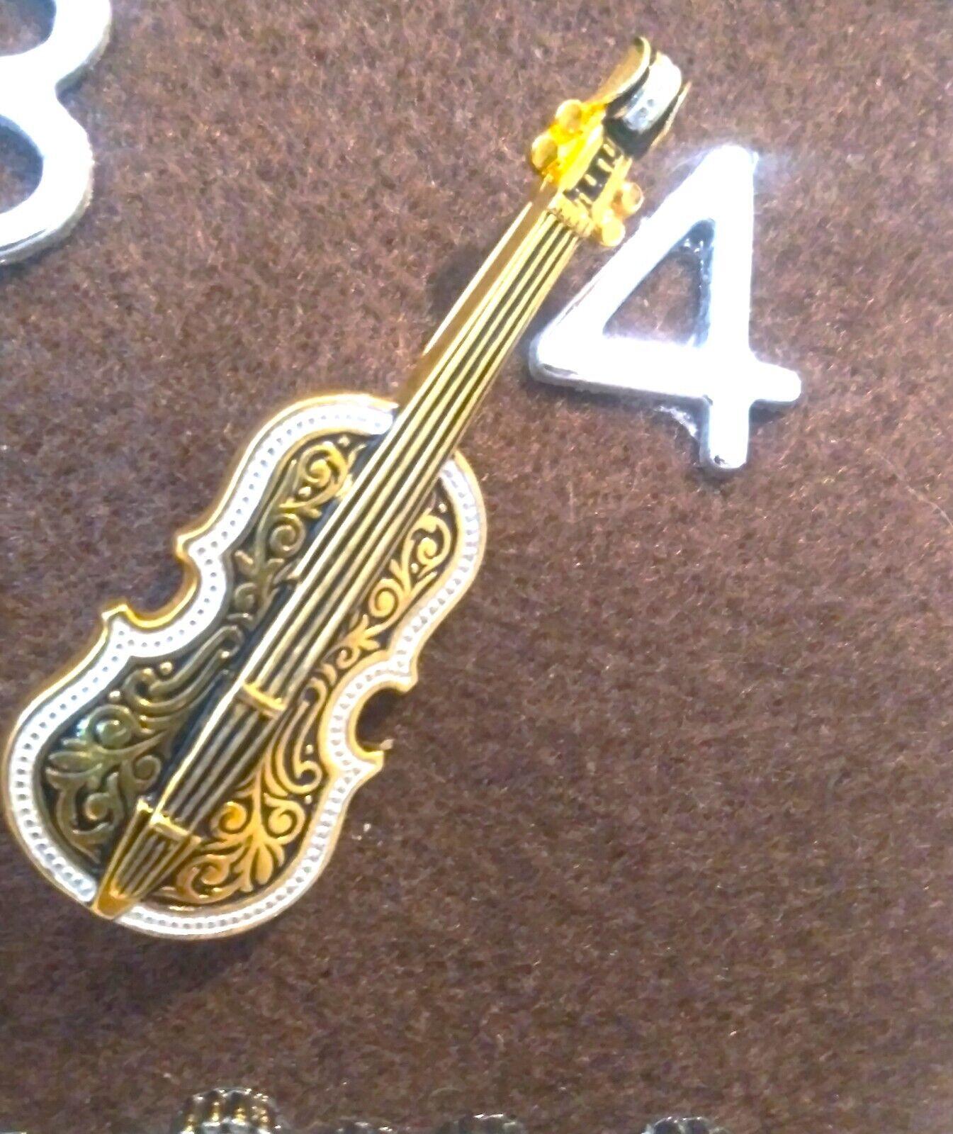 Picture 5 of 29