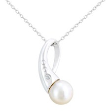 Image of 9ct White Gold Cultured Pearl and 0.01ct Diamond Pendant Necklace By Naava