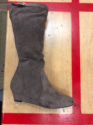 Women Taupe Boots