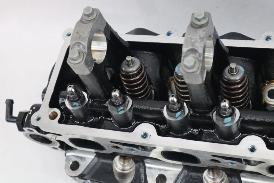 Mercury 75-115 HP 4 Stroke Cylinder Head Assembly PN 8M0091290 Fits 2014+ — 第 4/4 张图片