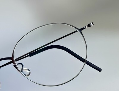 Lindberg THINTANIUM 5504 49-22 T850-140 Col. PU9