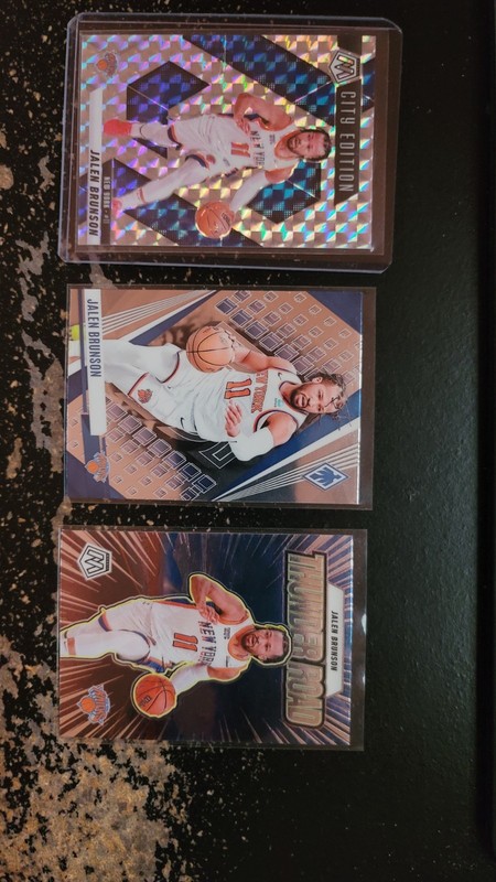 New York Knicks guard Jalen Brunson NBA Basketball Card Lot