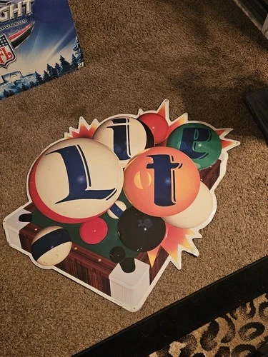 Vintage Miller Lite Beer Pool Table Billiards Balls Metal Tin Bar Sign rare pub