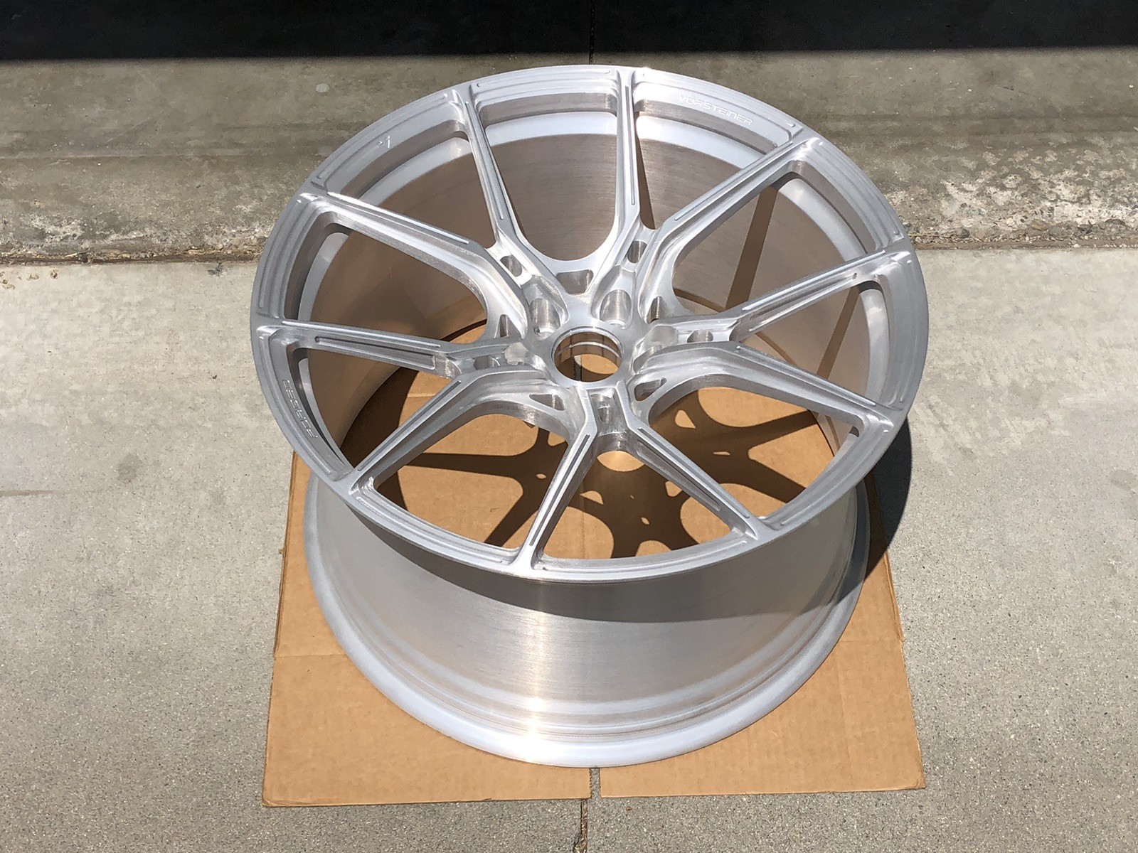 Lamborghini Urus Lower Wheel