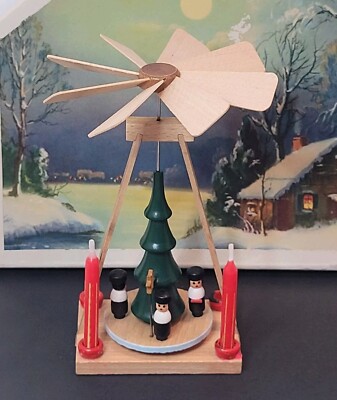 Mini Echte Erzgebirgische Wood Christmas Tabletop Pyramid Carolers Handmade Ger.