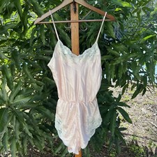 Vintage Teddy Lingerie Pink Cream Lace Farr West Size Medium