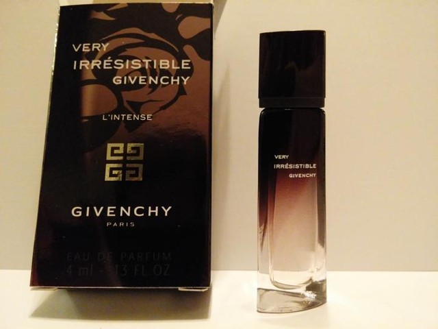 Very Irresistible Lintense By Givenchy Eau De Parfum 13 Oz Mini