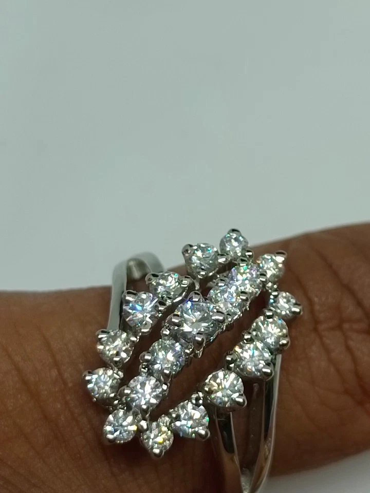 3Ct Moissanita D VVS1 Cascada Racimo Anillo de Cóctel 14k Bañado en Oro Blanco - Imagen 3 de 4