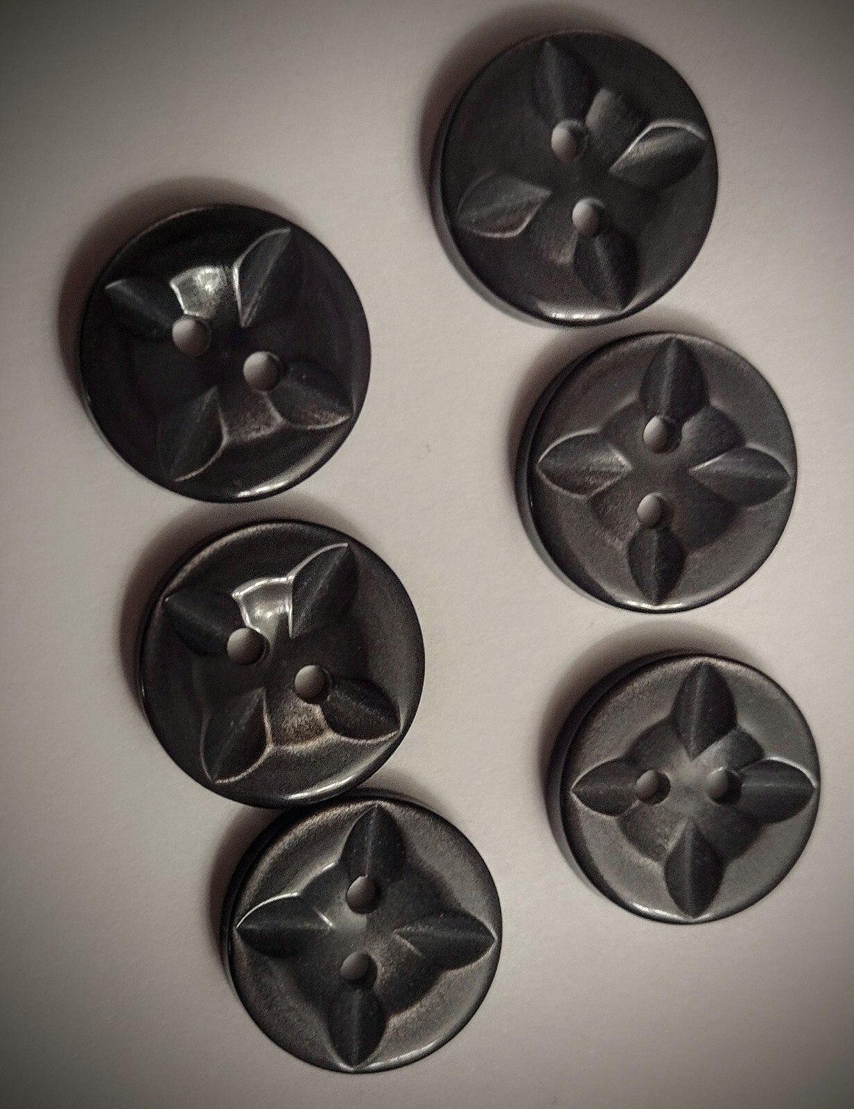 5/8" 2-Hole Star Design Dark Charcoal Craft/ Clothing Buttons