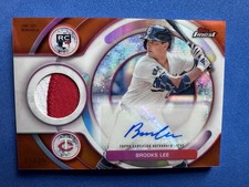 2025 Topps Finest Autograph Relic Brooks Lee Orange 25/25 RC Auto Bookend Twins