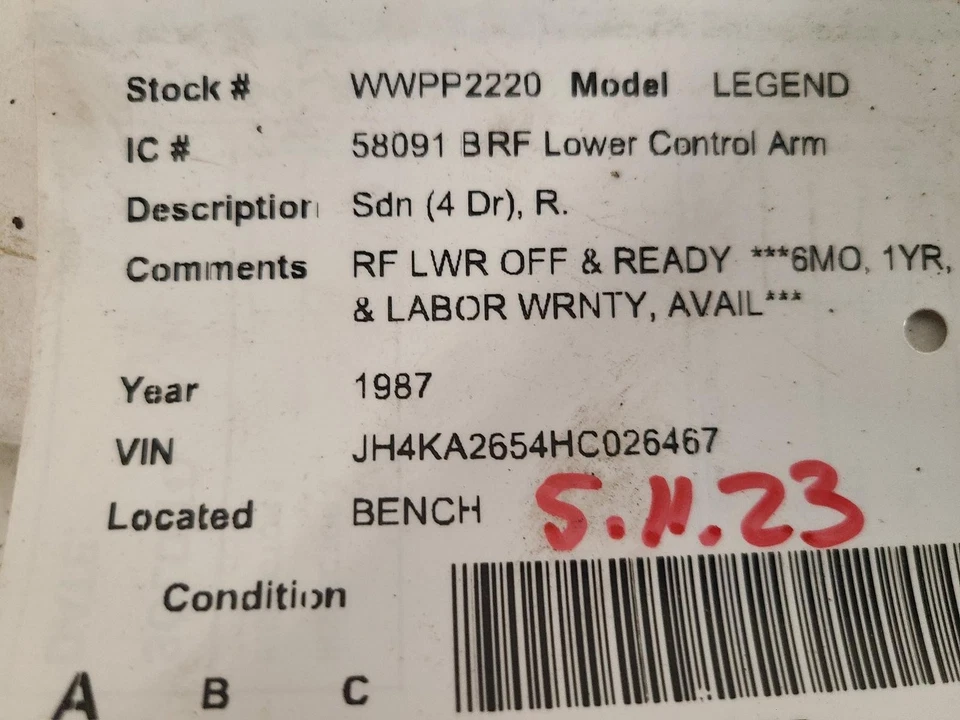 Brazo de control inferior inferior delantero derecho usado se adapta a: 1987 Acura Legend SDN 4 puertas Foto 3 de 4