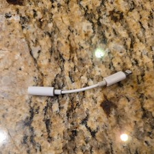 Apple Lightning to 3.5 mm Headphone Jack Adapter Original OEM iPhone 7 8 XS 11