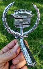 1971 1972 Cadillac Eldorado Chrome Hood Ornament Emblem Assembly Good Cond 1971 1972 Cadillac Eldorado Chrome Hood Ornament Emblem Assembly Good Cond