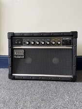 Roland JC-22 Jazz Chorus Electric Guitar Amplifier 30W - Black (with Dust Cover)
