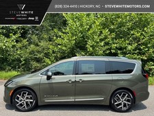 2027 Chrysler Pacifica Pinnacle