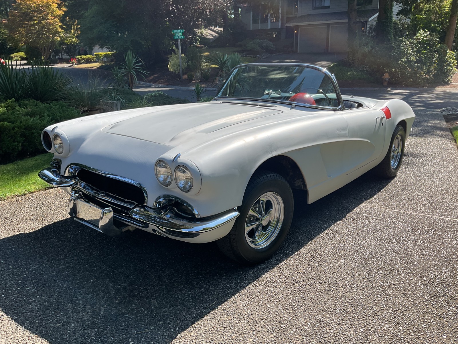 1962 Gray Primer Chevrolet Corvette   | C1 Corvette Photo 3