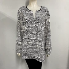 Nic + Zoe 'In Stitches' Print Split Neck $168 Top Shirt Plus Blouse 2x NEW