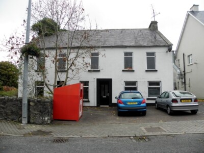 Photo 6x4 Vacant house, Drumquin It has been given the virtual front trea c2015