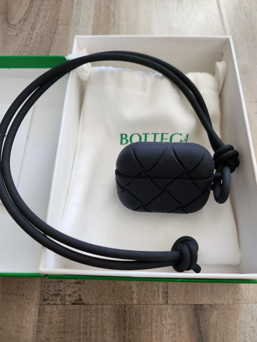 Bottega veneta clearance contact